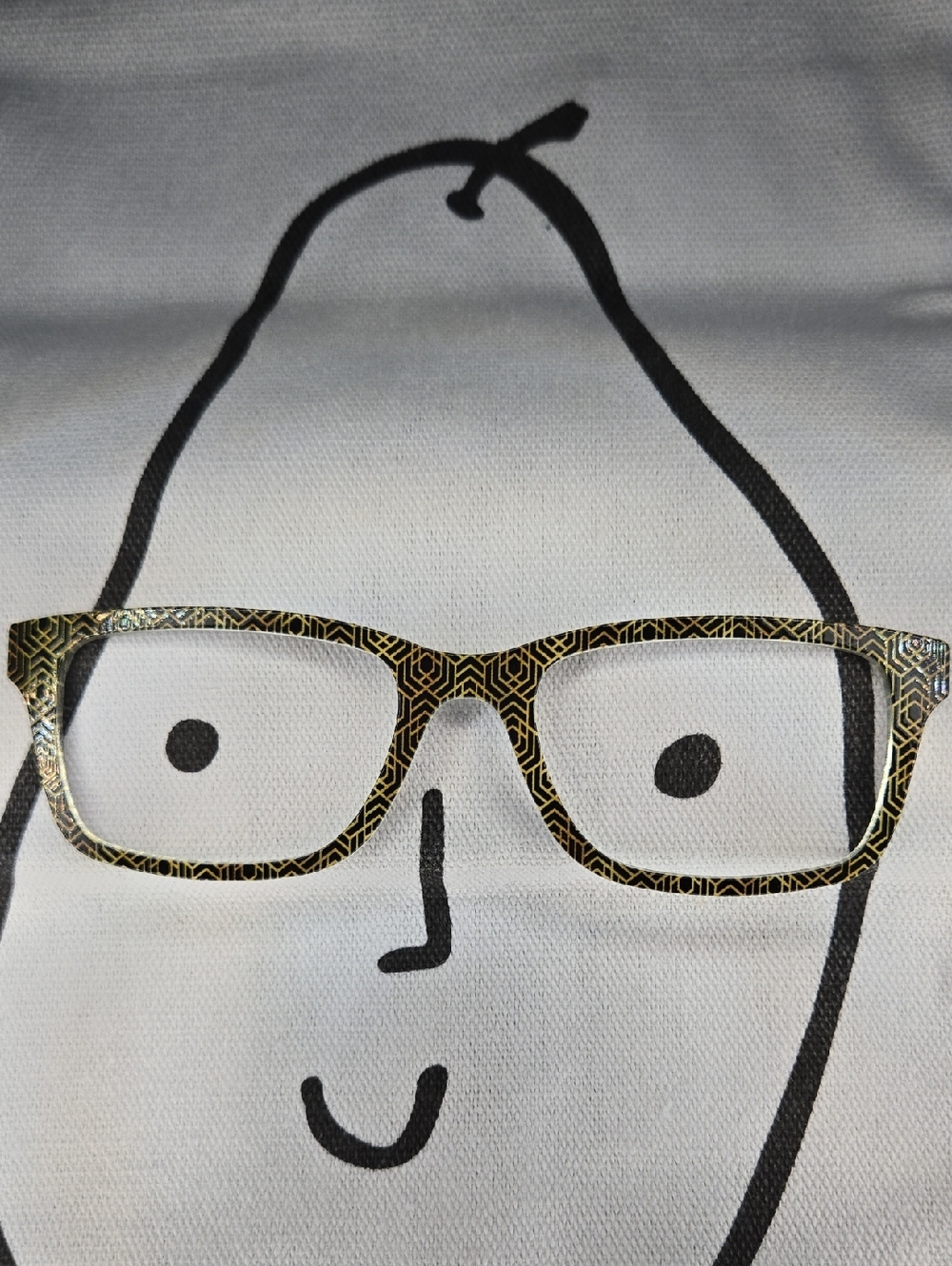 Geometric Pattern Gold And Black Magnetic Glasses Top